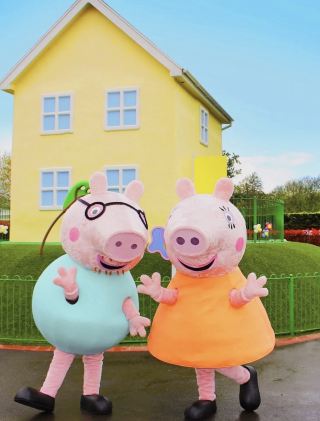 Come to LEGOLAND Florida and join Peppa Pig in an Easter egg hunt