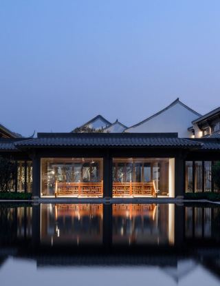 Stay in the poetry of a comeback at this Shaoxing lake-view hotel