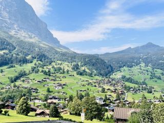 รีวิวแพลนเที่ยวกรินเดิลวัลท์ (Grindelwald) ใน 1 วัน เก็บครบทั้งเนินเขาในฝันและภูเขา First