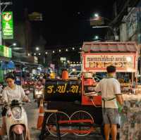 ตลาดโต้รุ่งหัวหิน จุดเช้คอิน กินเพลิน เดินเล่น