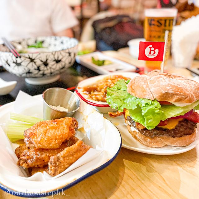 【香港大學｜高性價比隱世小店🍔 主打加拿大菜🇨🇦】