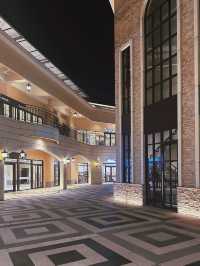 《台中》歐式風格購物中心 全台最大摩天輪-麗寶OUTLET MALL