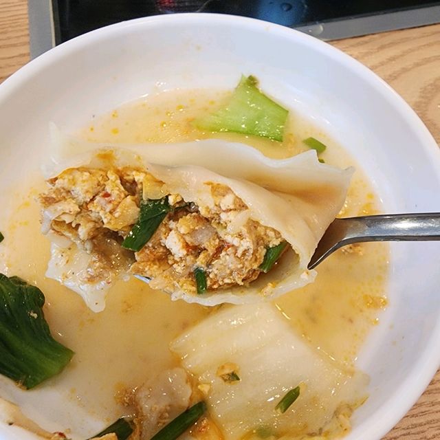 만두전골과 콩국수가 아주 맛있는 수원 개성손만두!