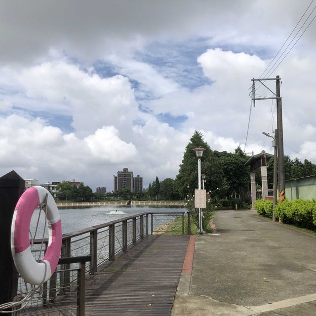 士校大池