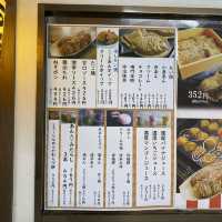 明石駅「山陽たい焼き」小倉あん120円！老舗の店で昔ながらのたい焼き！お土産にもおすすめ