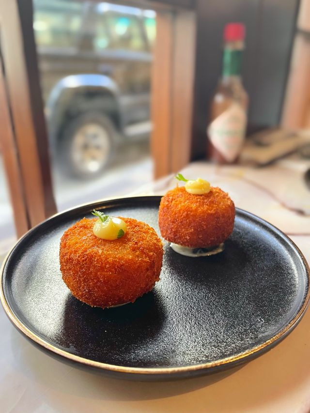 灣仔好肥美嘅生蠔brunch🦪😍