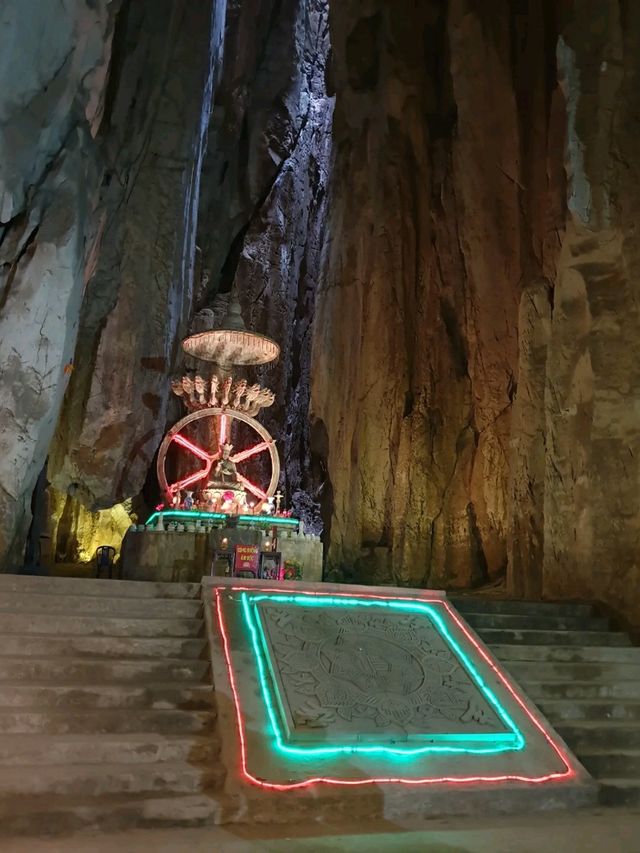 Wonder Caves of Danang