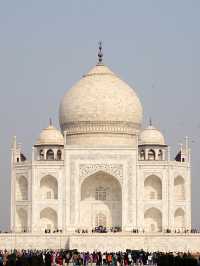 Discover the symbol of True Love @ Taj Mahal