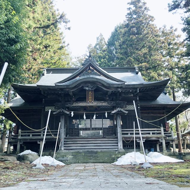 Amagawa Shrine in Nagano