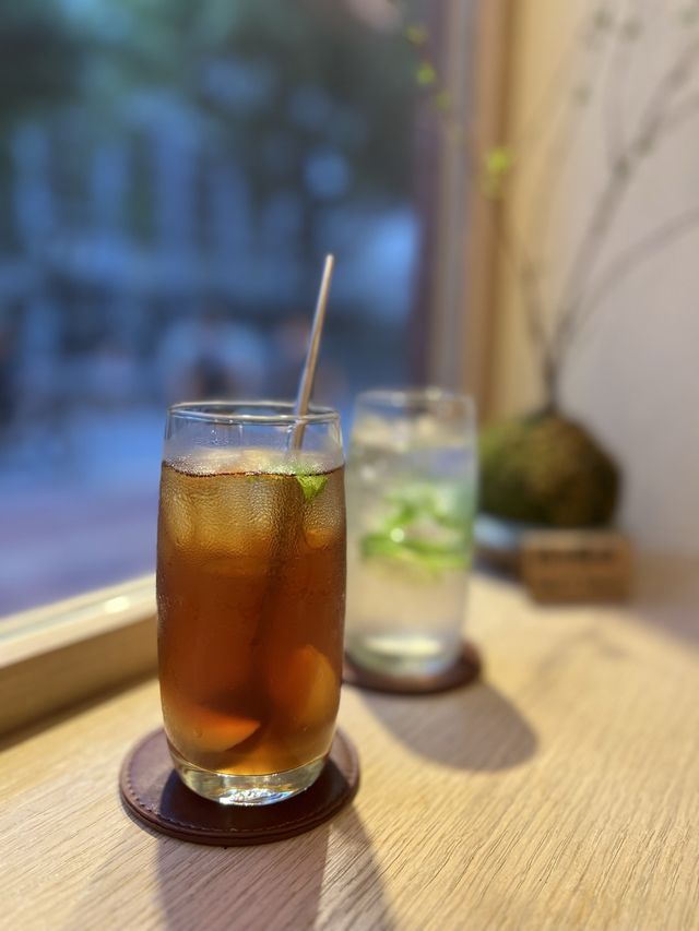 香港美食🍀荃灣無印風西餐咖啡店