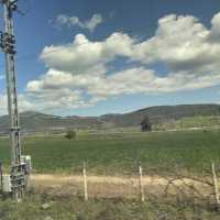 นั่งรถไฟกรีซ จาก athen สู่ เมือง kalambaka