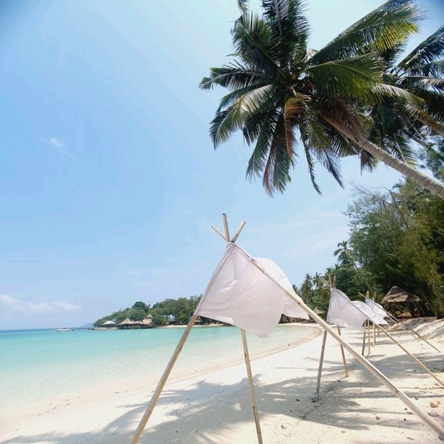 เกาะทะลุ Island รีสอร์ทแอนด์สปา