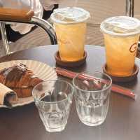GAM Cafe คาเฟ่สไตล์มินิมอลยะลา