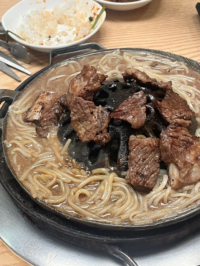 부산여행 필수코스 현지인들도 사랑하는 '해운대암소갈비집‘