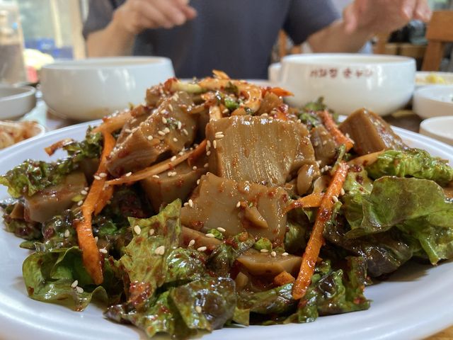 고향의 손맛을 느낄수 있는 북한강 맛집 ‘기와집 순두부 조안본점’