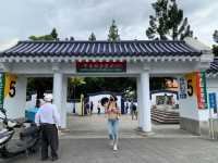 台湾　台湾観光　超巨大な敷地＆建物の国立中正紀念堂に圧倒された！