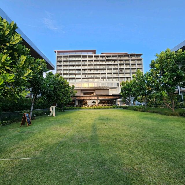 รีวิว โรงแรม Renaissance Pattaya Resort & Spa 