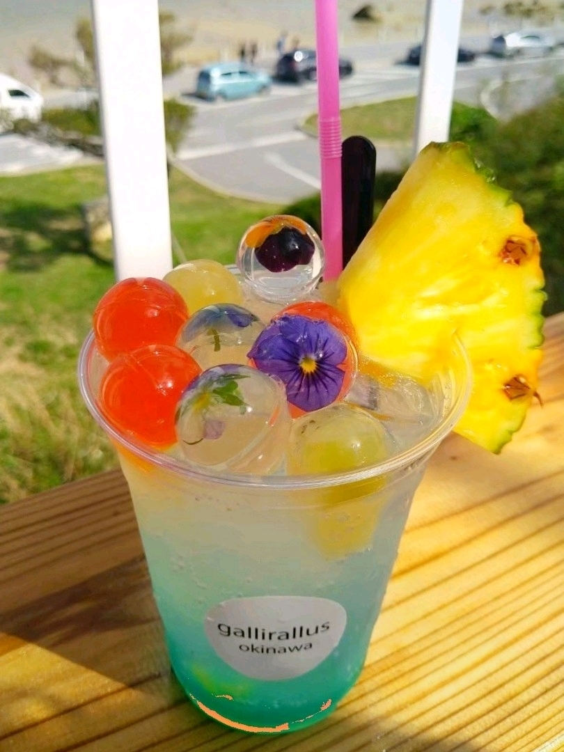 沖縄-瀬長島】宝石のような夏ドリンク | Trip.com 豊見城
