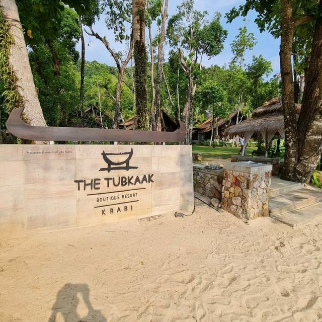 รีวิว The Tubkaak Krabi Boutique Resort กระบี่