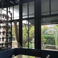 제가 방콕가면 항상 방문하는 곳 공유!🙌 Karmakamet diner