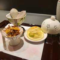 舒適乾淨的 Omakase