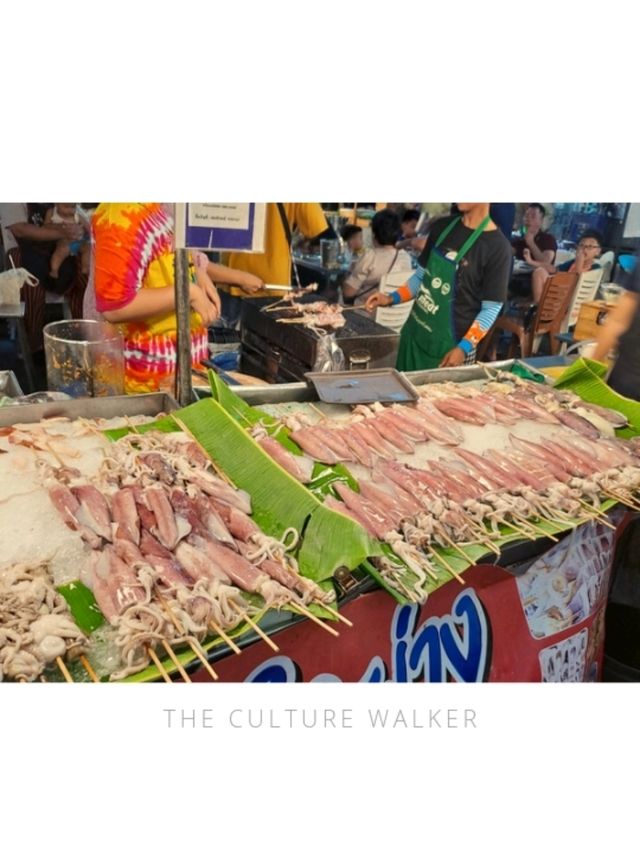 เที่ยวหัวหิน หาของกินที่ตลาดโต้รุ่ง