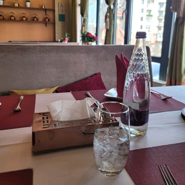 여행가는달 몽골 울란바토르 맛집 Choijin Temple Restaurant 여행가는달 몽골 울란바토르 맛집 Choijin Temple Restaurant