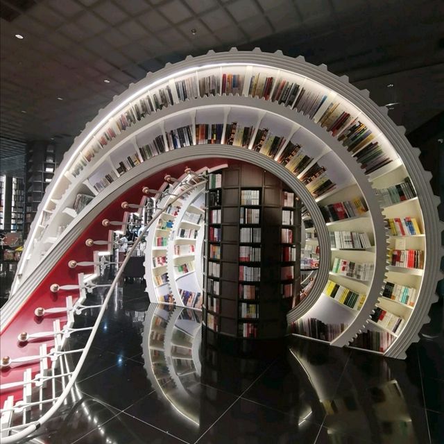 愈欣書店---文青必去打卡點！