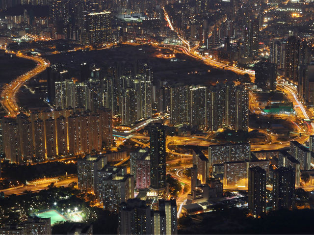 香港🇭🇰｜拍攝香港城市的好地方🌟 - 飛鵝山 ⛰️
