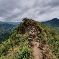 Sống Lưng Khủng Long Yên Bái