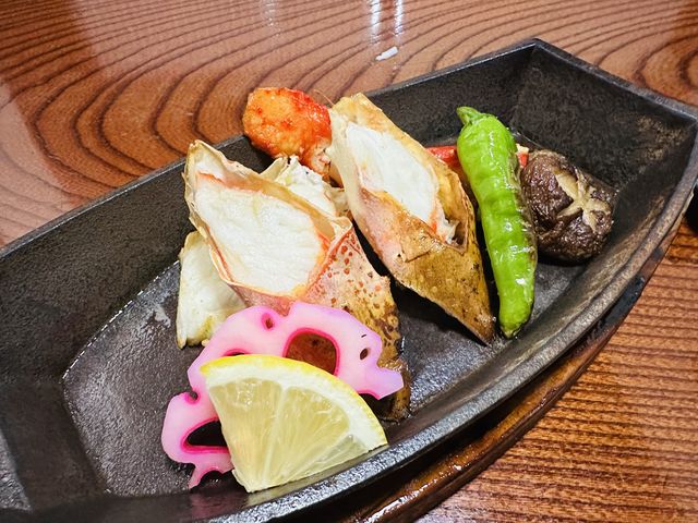 日本名古屋｜半世紀歷史蟹肉料理專門店