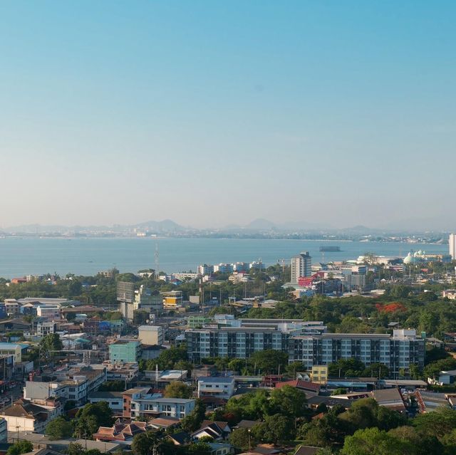 พักโรงแรมพัทยาฟรีสวนน้ำ Centre Point Prime Pattaya