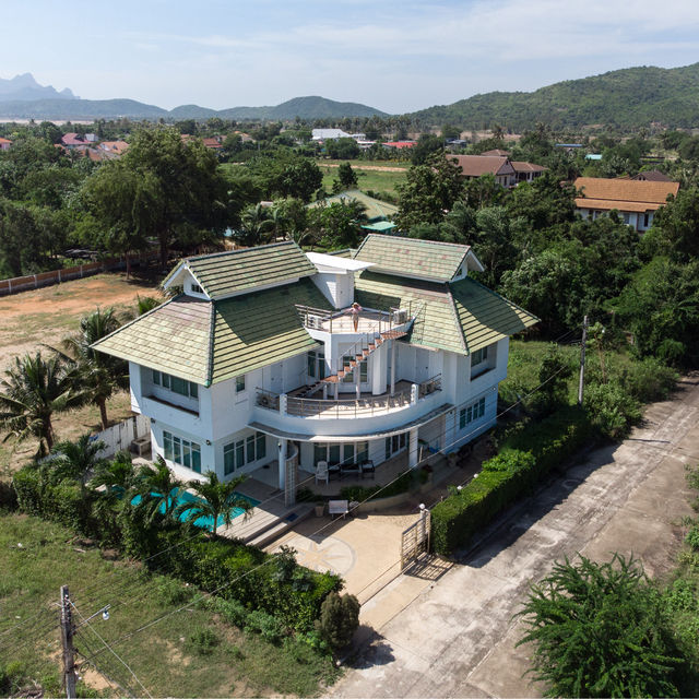 บ้านพักปราณบุรี | ใกล้ทะเล เที่ยวสะดวก 