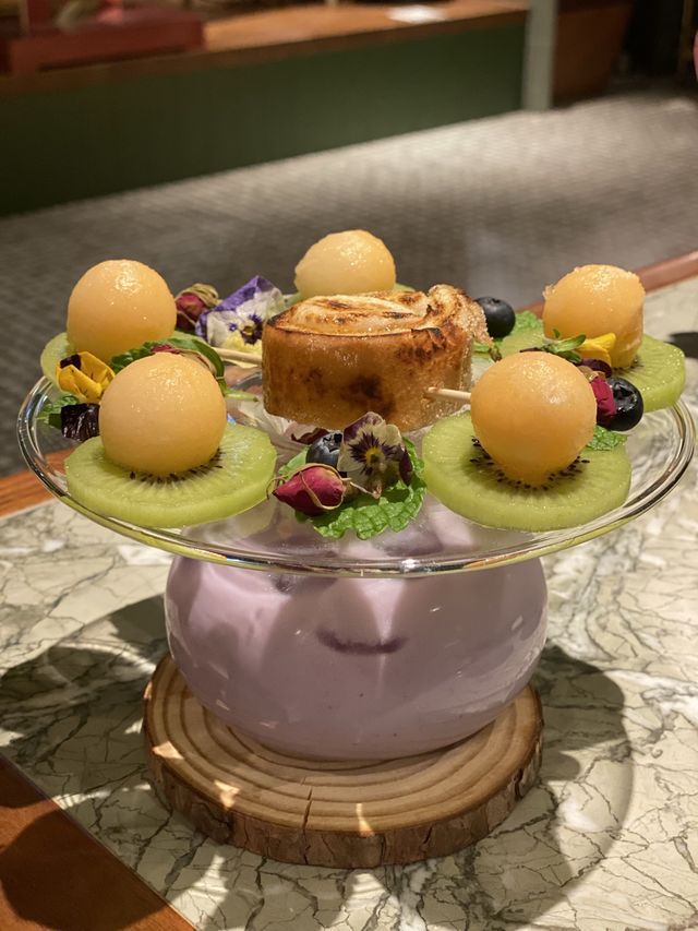 滿足生日月～華麗古典美美火鍋店 