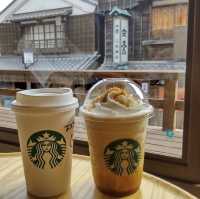 Starbucks Coffee ถนนโบราณโอะคะเงะโยะโคะโจ
