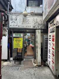 【韓国旅行】 人気の観光地"明洞"でイカ料理が食べれる評価の高い老舗店🦑