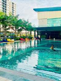 Four Poinys By Sheraton