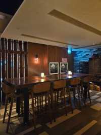 高級川菜餐廳內的新酒吧