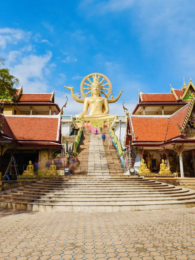 Big Buddha Temple (Wat Phra Yai)