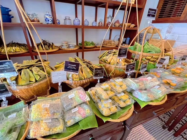 คาเฟ่อยุธยา (บ้านข้าวหนม Baan-Khao-Nhom)