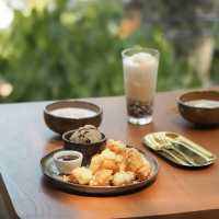 ร้านคาเฟ่ขนมไทย น่ารักมากกกก