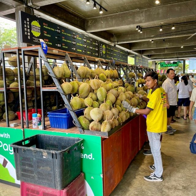 Best Durian Experience at DurianMan, SS2