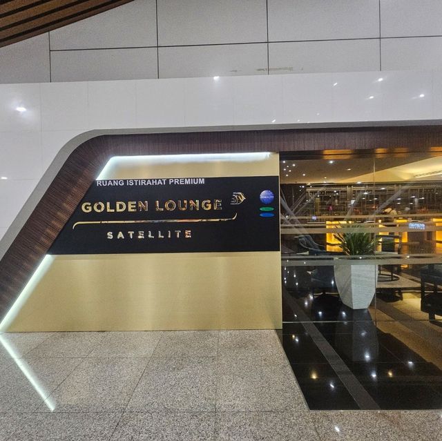 A cozy experience at KLIA Golden Lounge