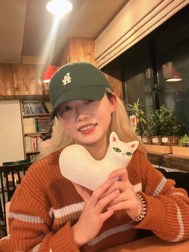 코타츠가 있는 일본 감성 카페 ‘까페 상수방’