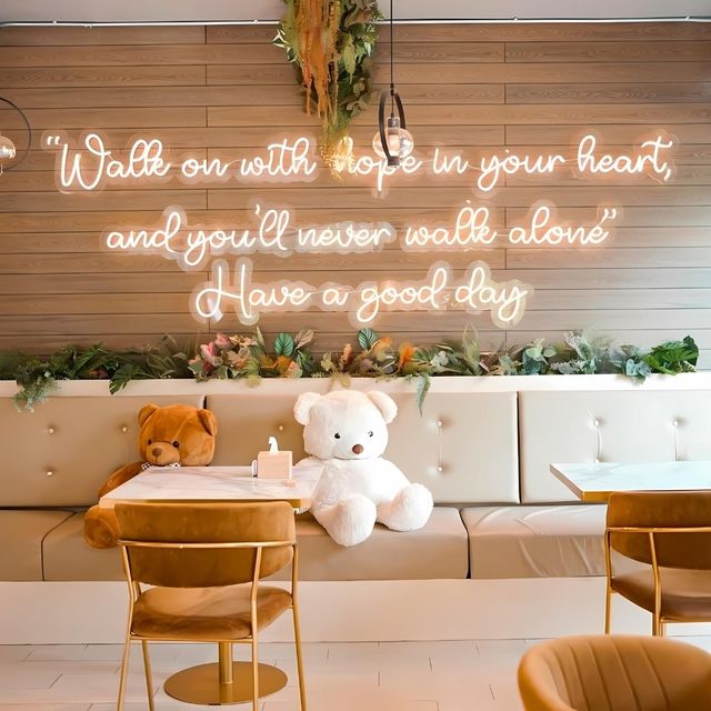 🚐 Aomkod Cafe & Baristro คาเฟ่สไตล์สวนป่า