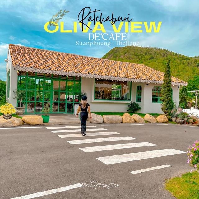 Olivia view Se's Cafe 