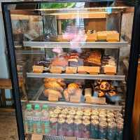 MiVana Coffee คาเฟ่ป่าในเมือง