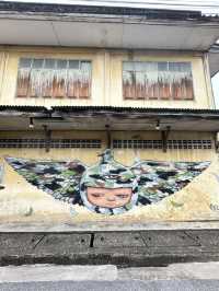 😀Yala Bird City Street Art