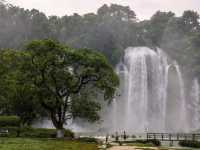 น้ำตกสองแผ่นดิน เวียดนาม-จีน Ban Gioc