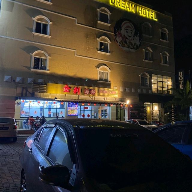 Nice & Cheap hotel for emergency stay